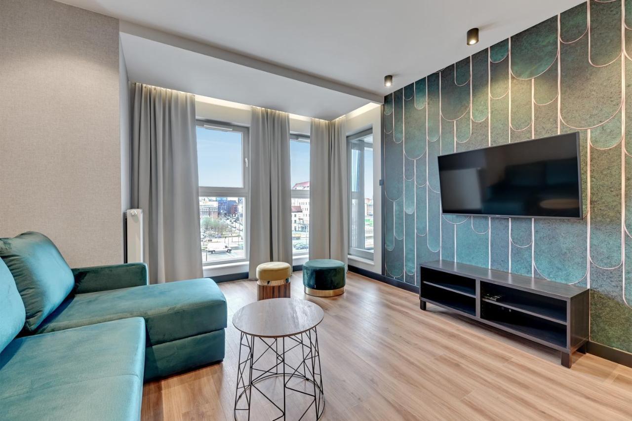 Grano - Pool, Sauna, & Parking By Downtown Apartment *