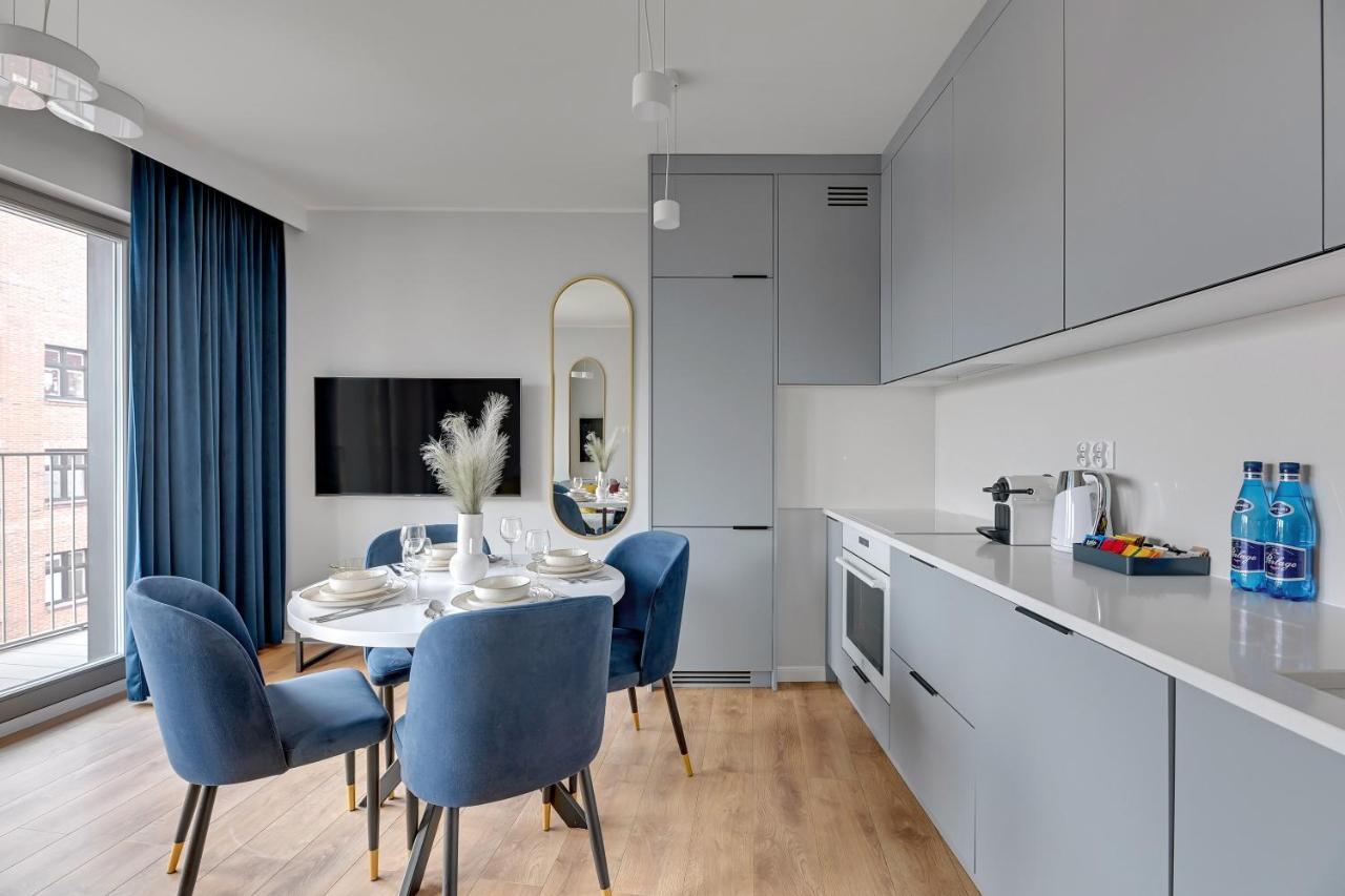 Grano - Pool, Sauna, & Parking By Downtown Apartment *