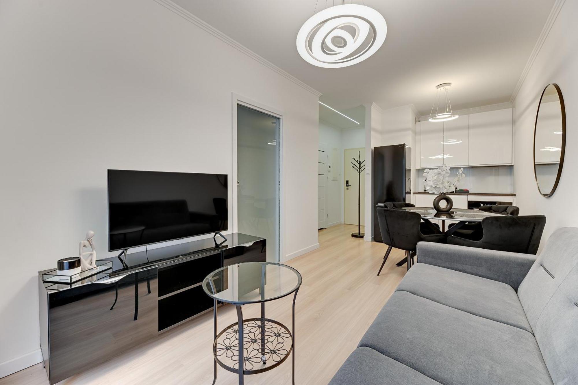 Apartment Grano - Pool, Sauna, & Parking By Downtown